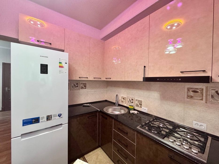 Продаётся квартира в Ул Мирабад Ор Гостиница Россия, Метро Ойбек