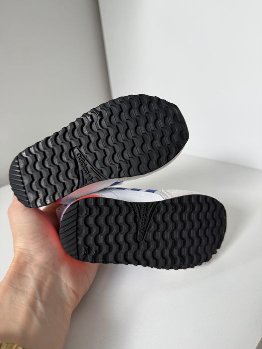 Спортни обувки за момче Adidas, Nike