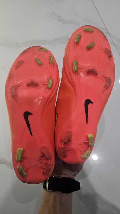 Продам бутсы новые! Nike! Размер 34