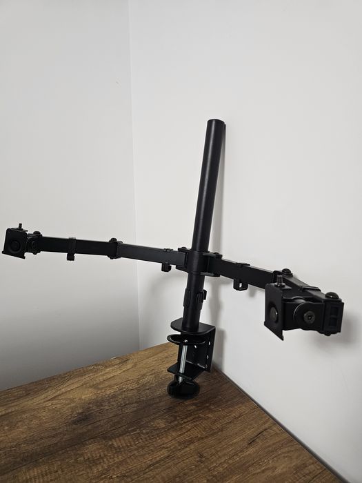 Monitor Setup Complet – 2x Samsung Curved 24” + braț suport