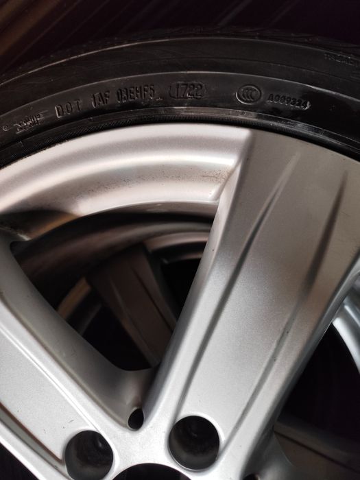 Джанти с гуми Мерцедес S-клас 18" 550€