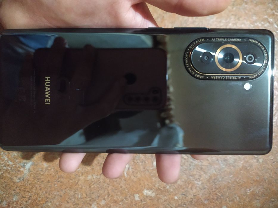 Huaweı nova 10 2022 yıl oxırıda olıngan kamerada sal sınıqchası bor.