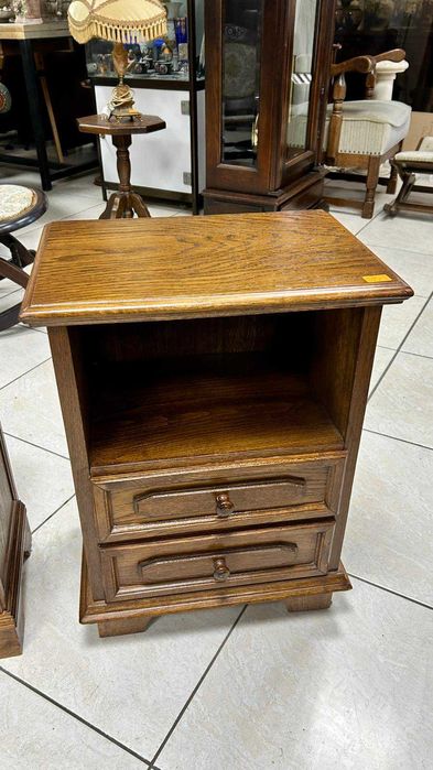 Масивно шкафче Холандия