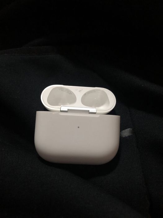 AirPods 3 original case