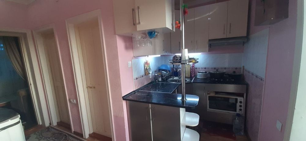 Срочно сотилади,  1хонали 2хонали қилинган