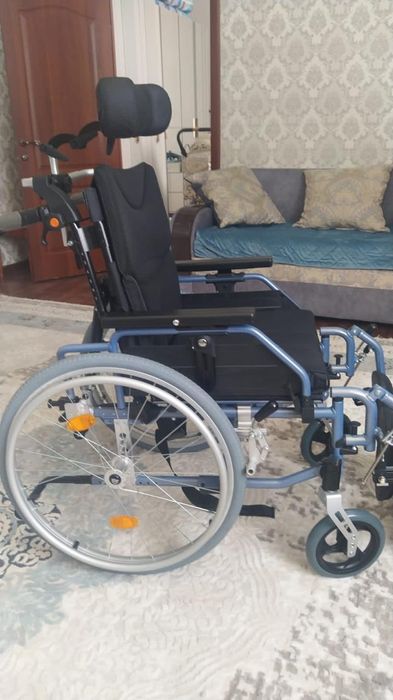 Продам инвалидную коляску!!!