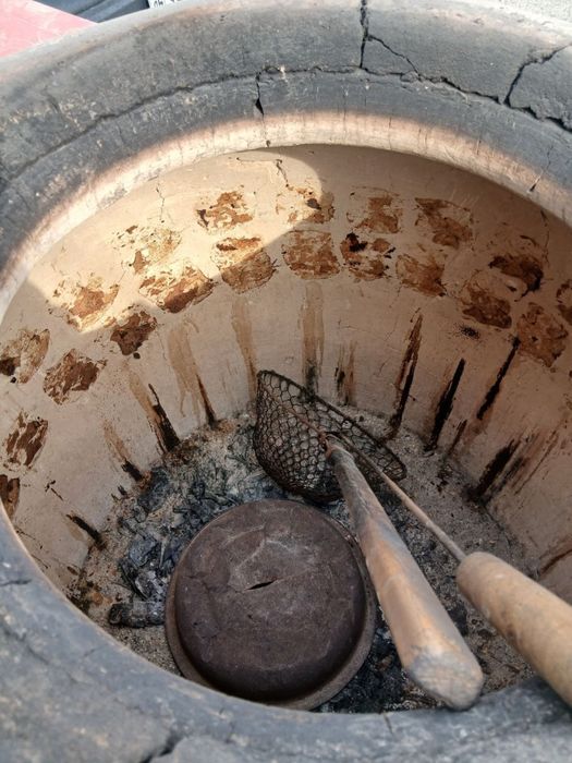 Tandir srochna sotiladi