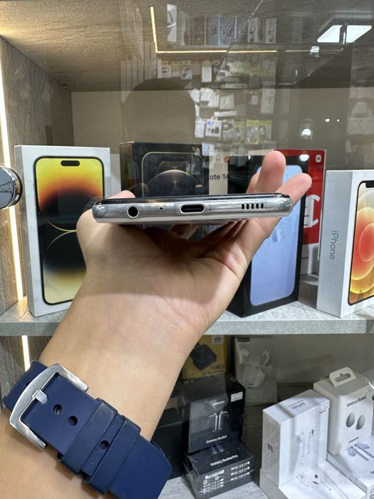 Samsung A72 arzoon