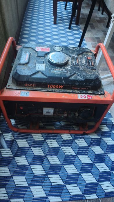 Vand generator aparat de sudura fara cabluri doar cel 220 si o baterie  varta nouă