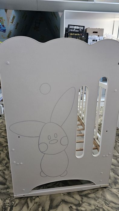 Отдам кровать  бесплатно