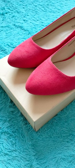 Туфли новый 39 размер