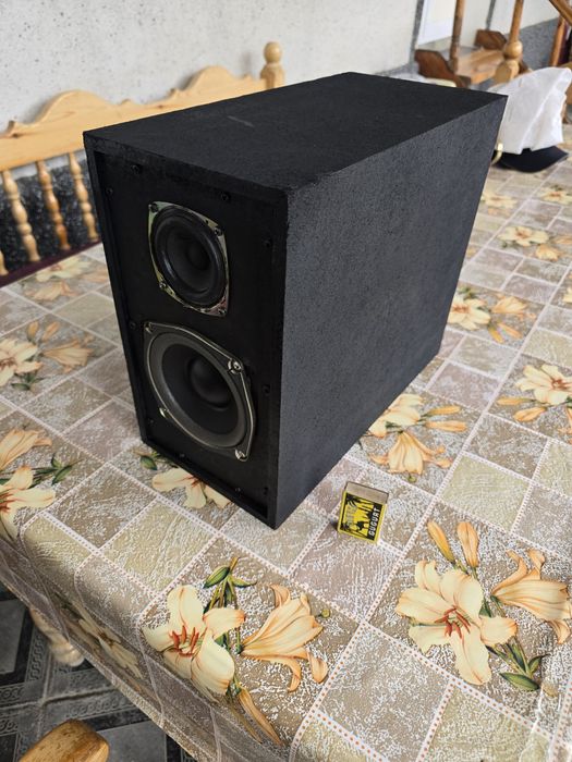 Калонка  мощный басс