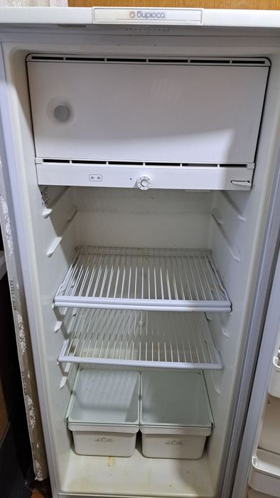 Продам холодильник Бирюсаса