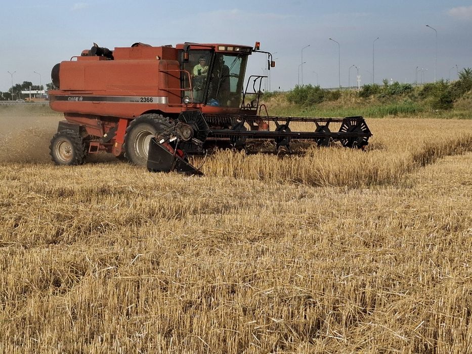 Зерноуборочный комбайн