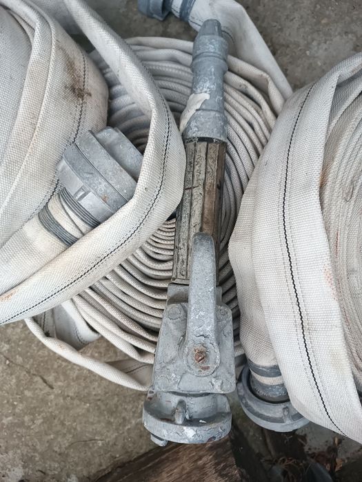 Пожарникарски маркуч и струйник 60м