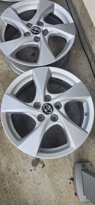 Jante toyota chr / auris / corolla / avensis / rav4