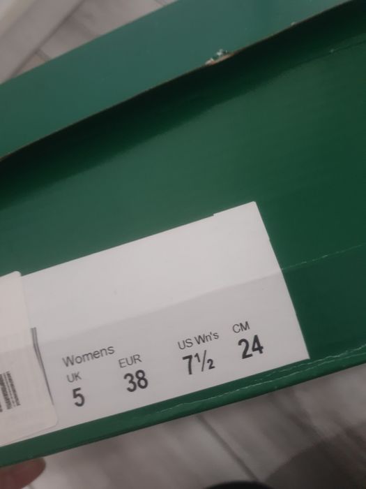 Adidasi puma cu cutie noi bej piele intoarsa naturala mayu 38 noi