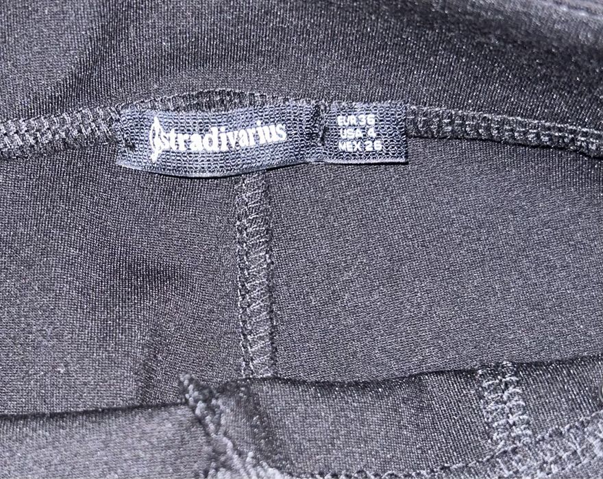 Pantaloni Stradivarius, marimea 36