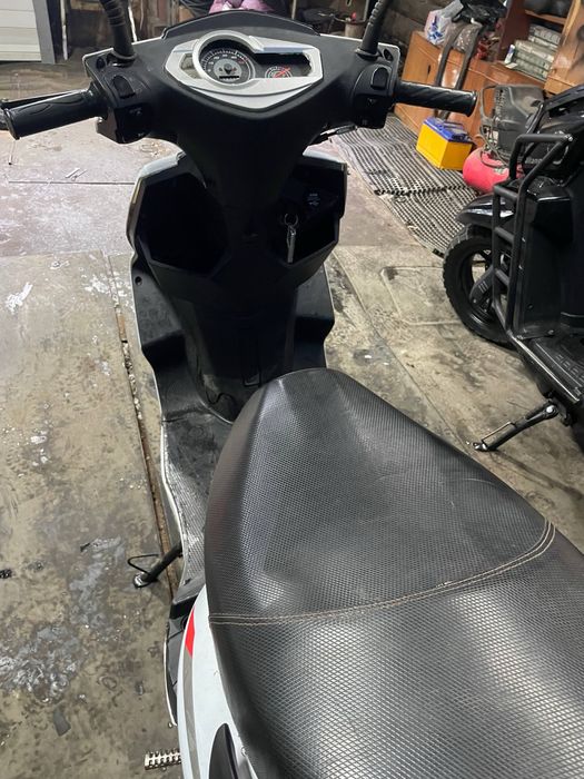 скутер м8 125куб