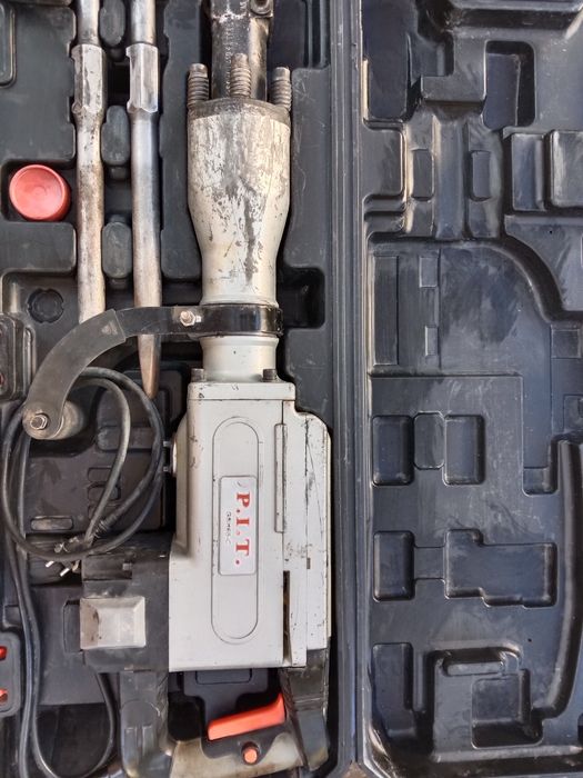 Отбойный молоток PIT