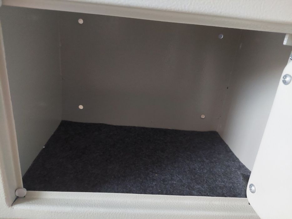 Сейф каса за съхранение