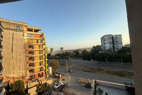 Тристаен апартамент, кв. Чайка, гр. Варна