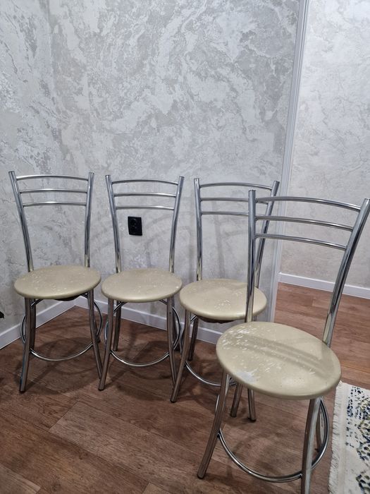 Продам Стулья,в хорошем состоянии