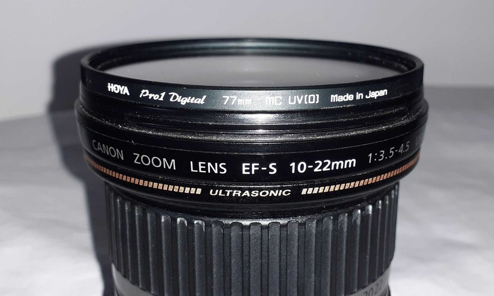 Canon EF-S 10-22 mm+parasolar Canon+filtru Hoya
