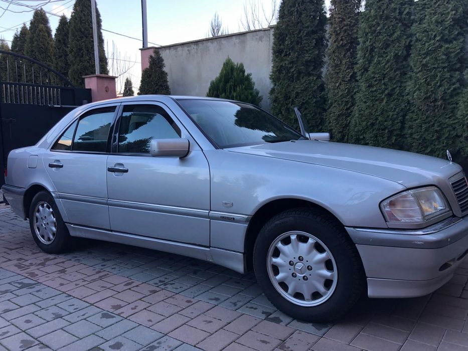 Mercedes C-Class 1.8 benzina, an 1999
