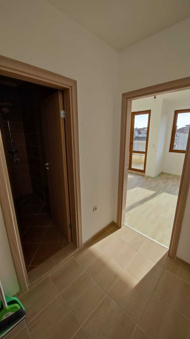 Продава се Тристаен апартамент в Свети Влас - 175 кв.м за 726 €/кв.м - Снимка #1