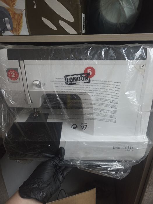 Швейная машина Bernette