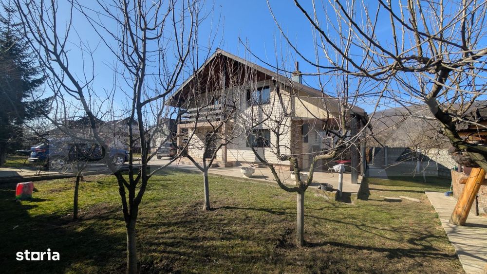 Iedera Moreni  Casa individuala P+1 cu mansarda, teren 600 mp