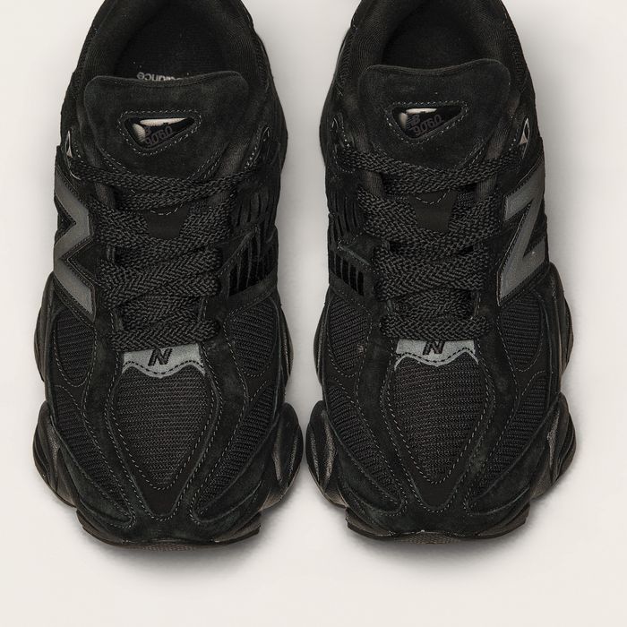 New Balance 9060 маратонки