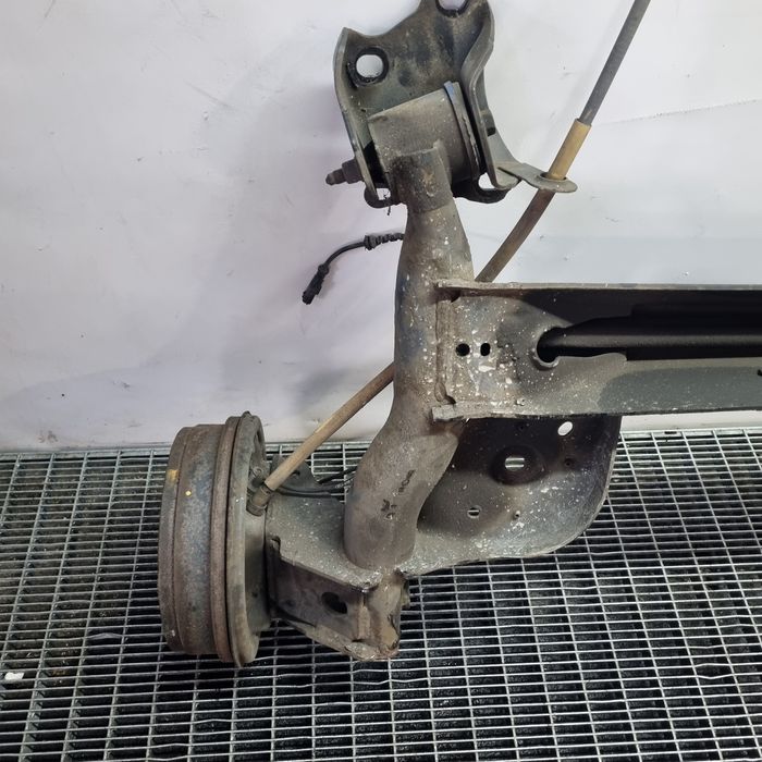Punte Spate Completa Dacia Duster II 1.0 Benzina 2018 - 2021 SUV 4 Usi (1584) 4x2 Garantie