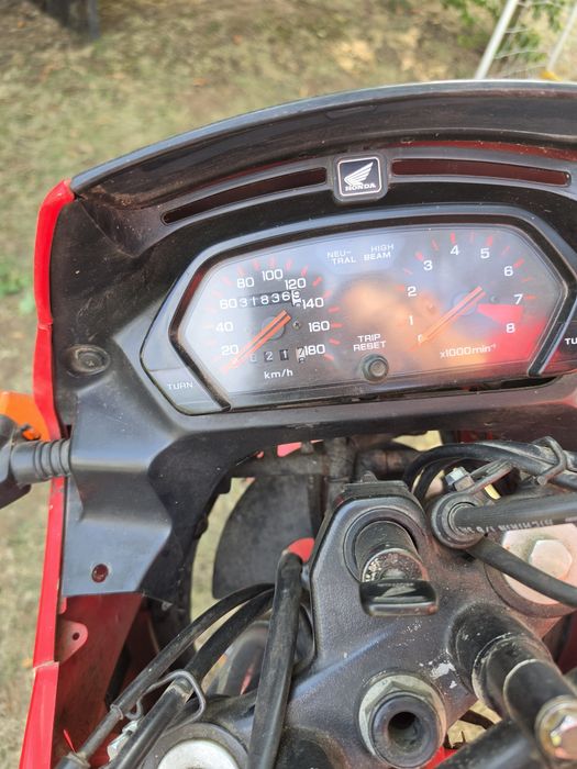 Honda NX  650  Dominator