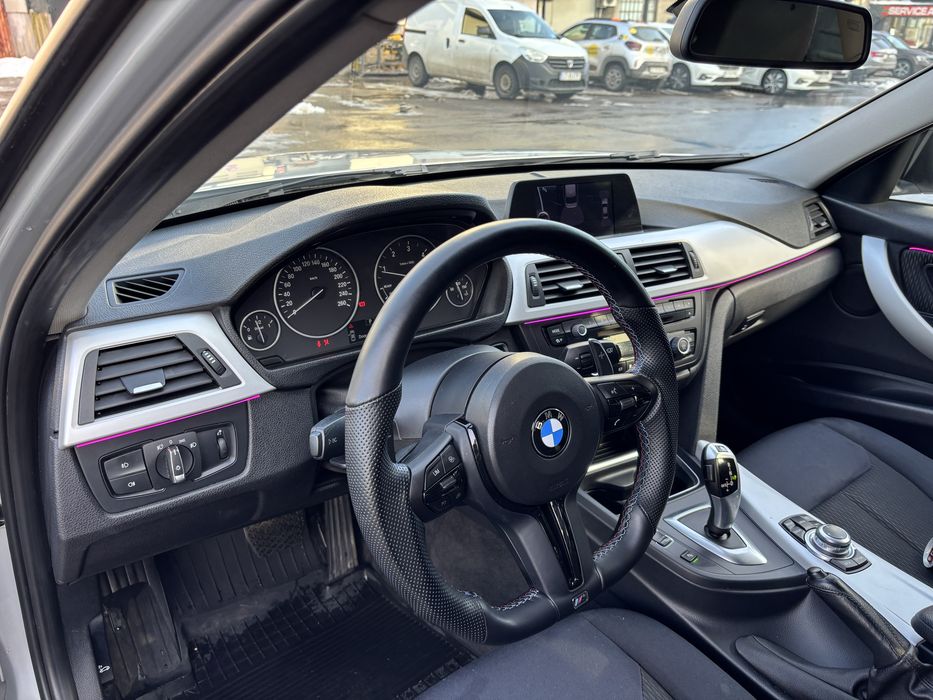 BMW 3 Series 2012 — imagine 5