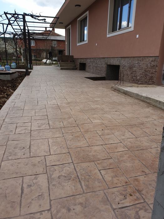 Щампован Бетон, Шлайфан Бетон