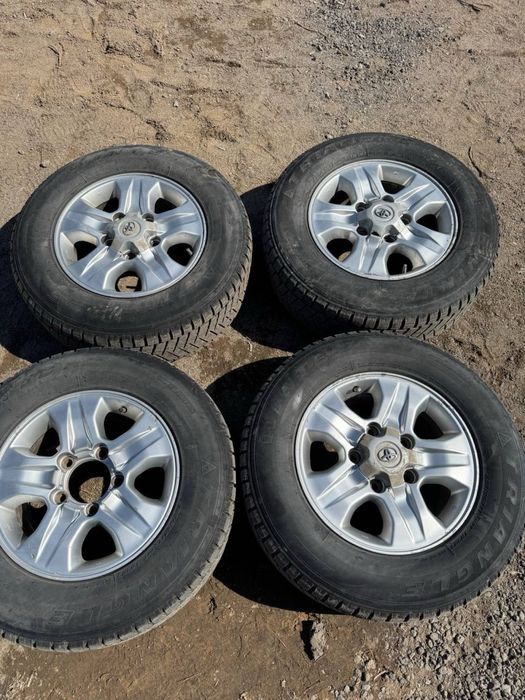 Зимние шины 265/65/17