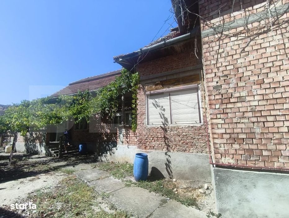 Casa de vanzare, 98 mp, zona Razboieni Cetate