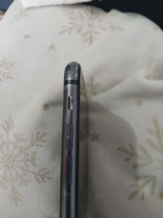 iPhone 8 Plus 64 GB