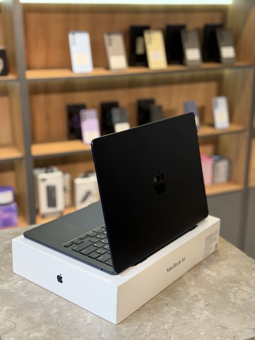 MacBook Air M2 / PhoneLab