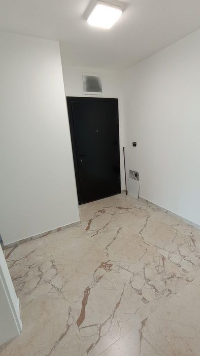 Дава се под наем Тристаен апартамент в София, Зона Б-5 - 98 кв.м за 997.05 € - Снимка #5