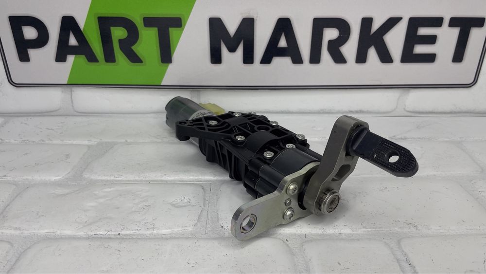 Комплект Моторчета Автоматичен Багажник AUDI Q7 4M 4M0827852A