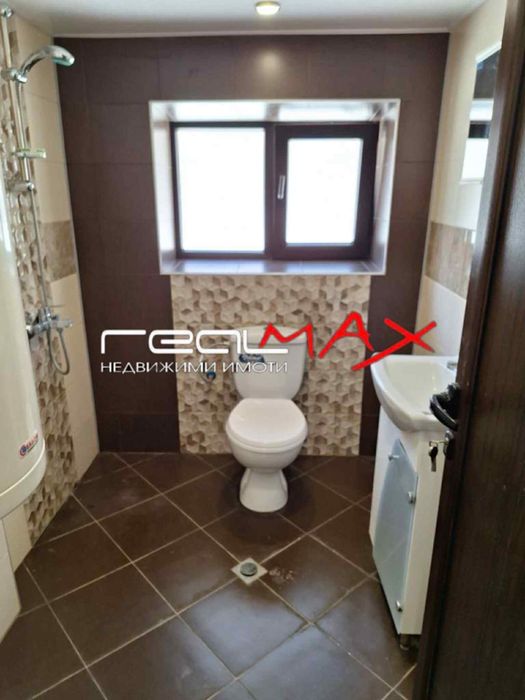 Продава се Къща в Шипка - 140 кв.м за 1129 €/кв.м - Снимка #13