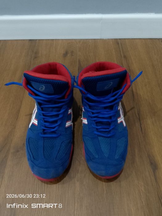 борцовка продаю б/у