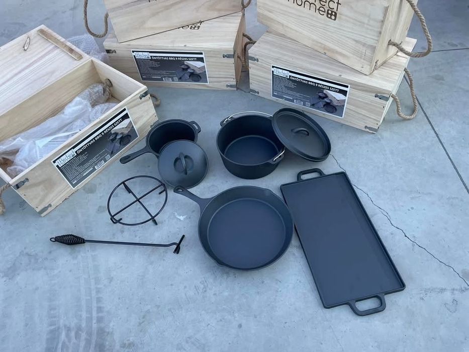 Set gratar 6+1 piese în cutie de lemn, fontă, Perfect Home 28340