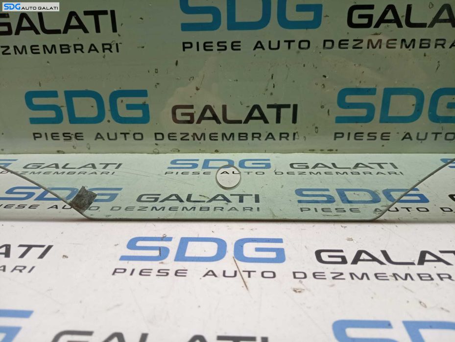 Geam Sticla Culisant Usa Portiera Stanga Spate Skoda Octavia 3 Break Combi 2013 - 2017 Cod 5E9845205A [M5792]