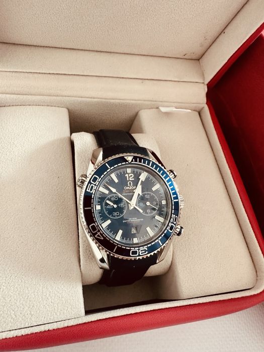 Omega автоматичен часовник