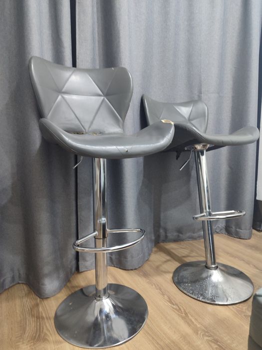 Продам барные стулья бу на запчасти