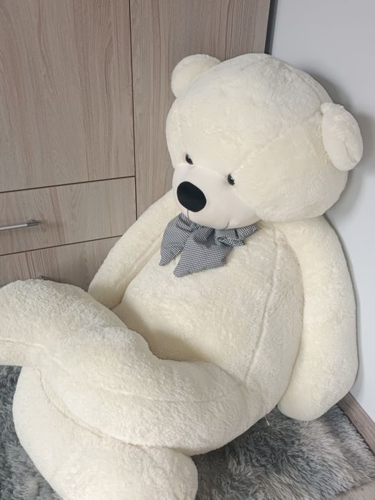 Медведь плюшевый игрушка